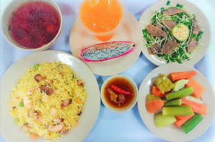 chi-phi-cho-mot-suat-an-cong-nghiep-la-bao-nhieu