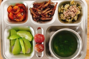 top-5-cong-ty-suat-an-cong-nghiep-tai-nhon-trach